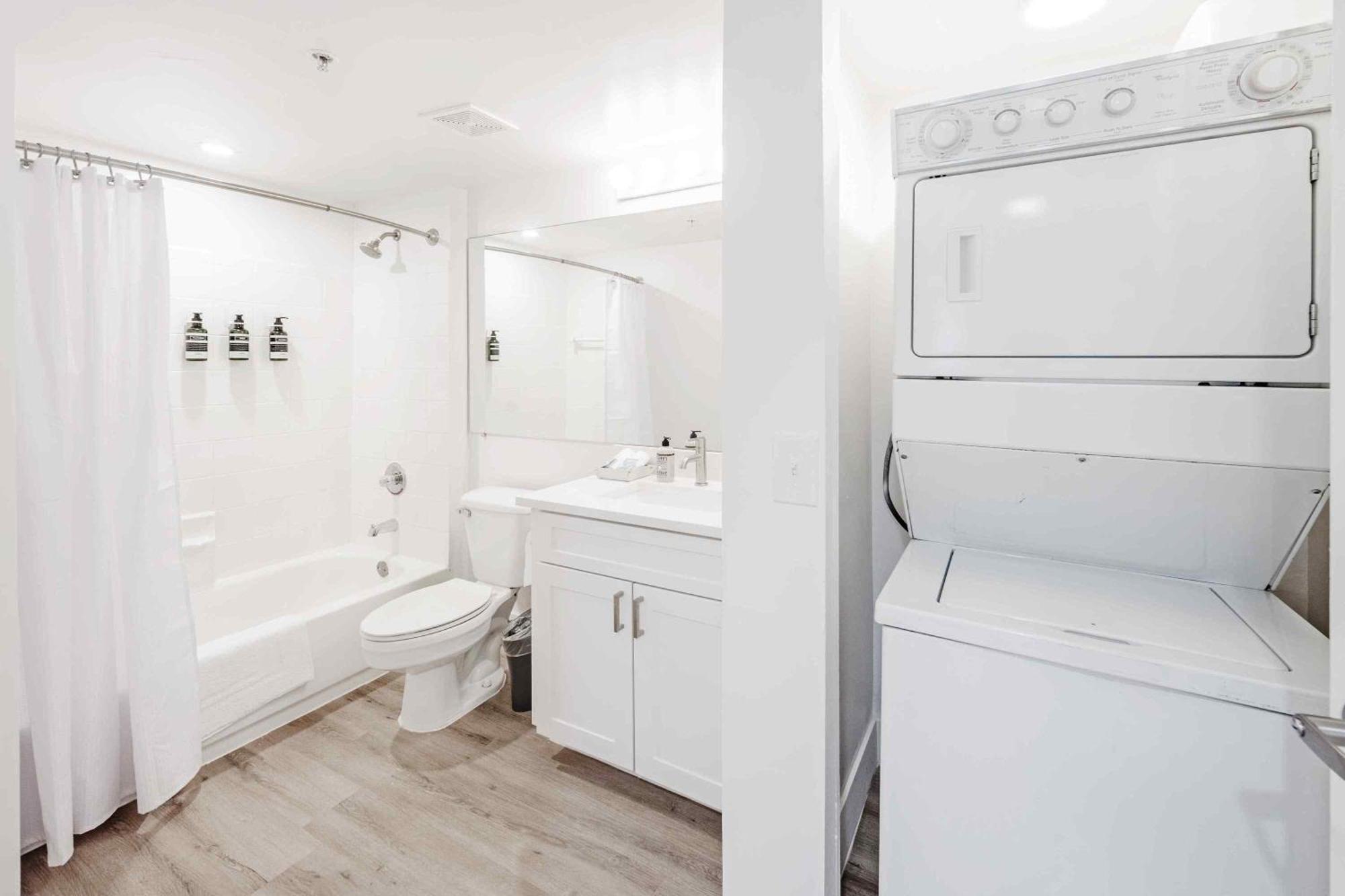 Stunning Centrally Located Apartments At New River Cove In South Florida Форт-Лодердейл Экстерьер фото
