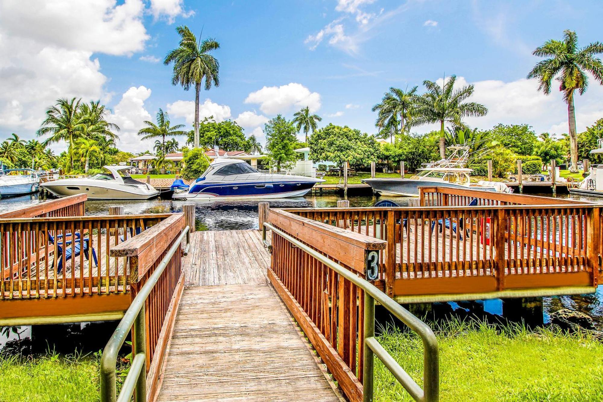 Stunning Centrally Located Apartments At New River Cove In South Florida Форт-Лодердейл Экстерьер фото
